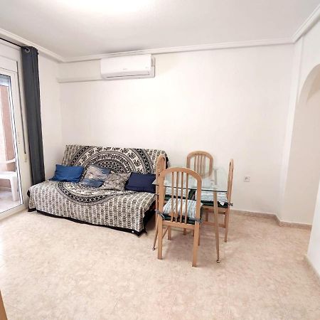 Modern Apartment 3Mins Walk To Playa Del Cura Beach Torrevieja Ngoại thất bức ảnh
