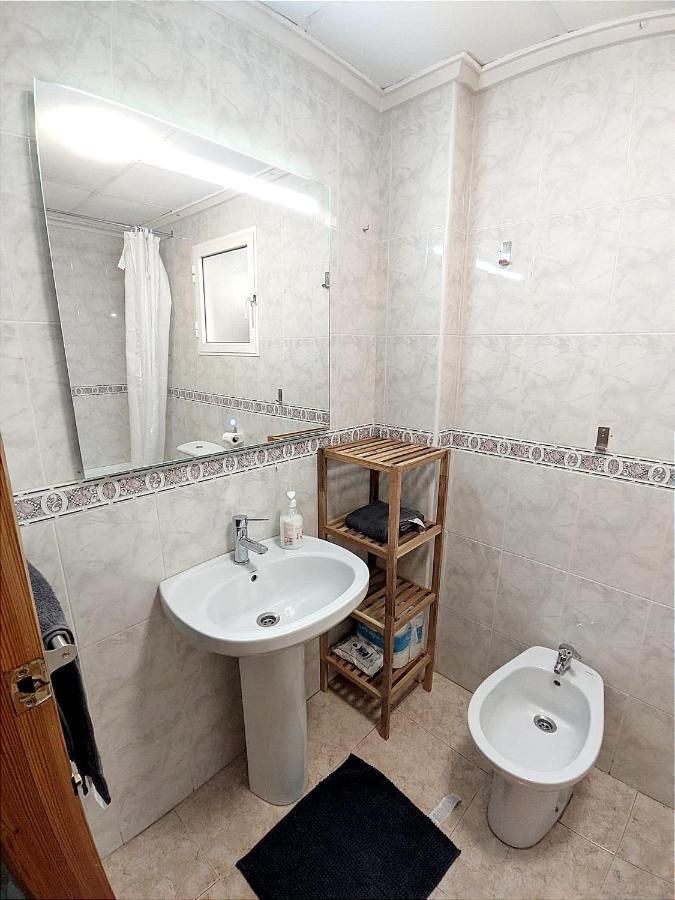 Modern Apartment 3Mins Walk To Playa Del Cura Beach Torrevieja Ngoại thất bức ảnh
