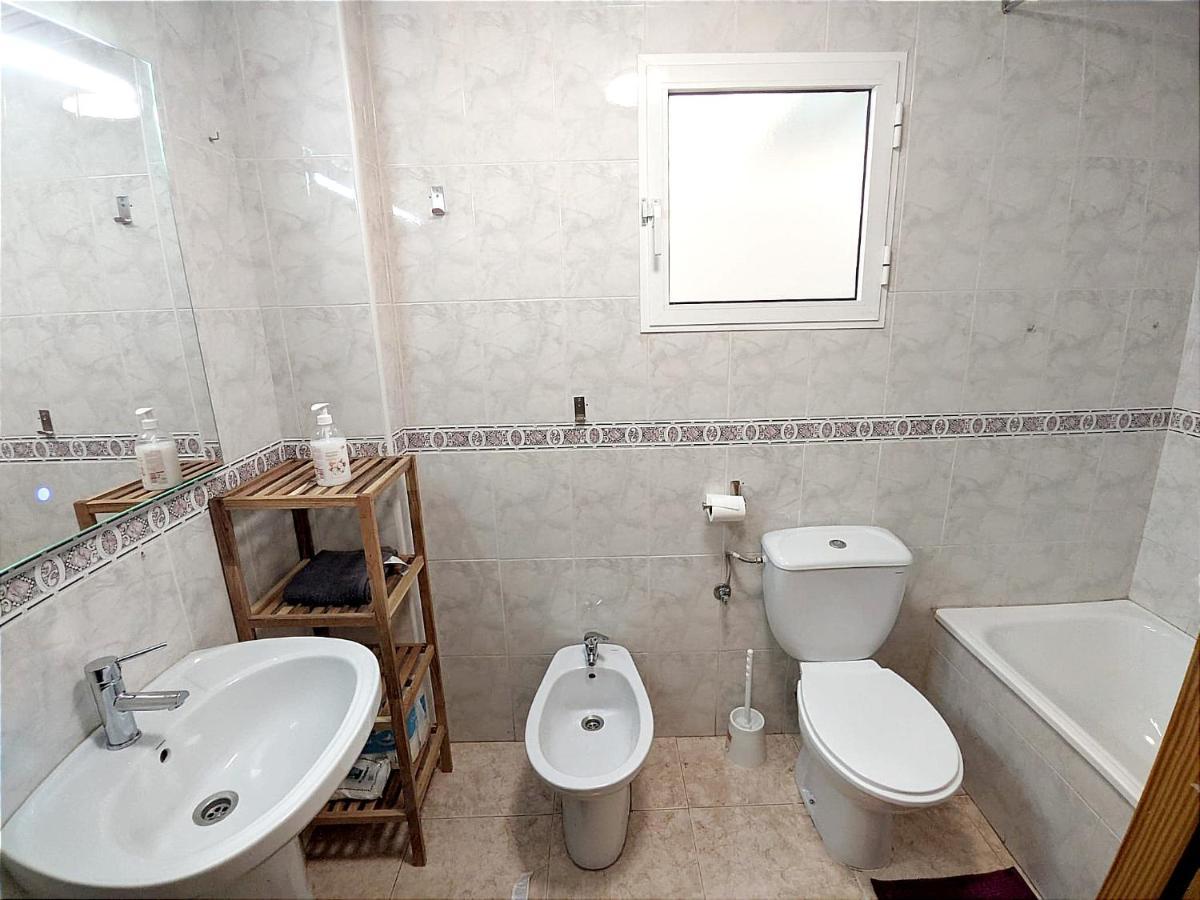 Modern Apartment 3Mins Walk To Playa Del Cura Beach Torrevieja Ngoại thất bức ảnh