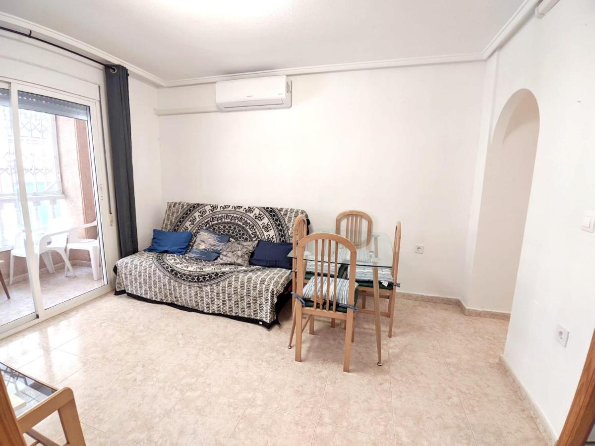 Modern Apartment 3Mins Walk To Playa Del Cura Beach Torrevieja Ngoại thất bức ảnh